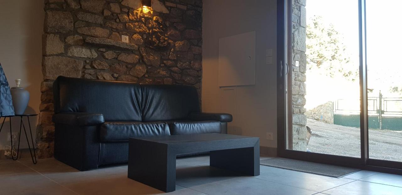 Apartament Grange De Caractere En Pierre Al Badiu La Llagonne Zewnętrze zdjęcie